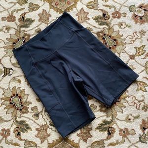 Girlfriend collective shorts with side pockets